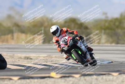 media/Dec-07-2025-CVMA (Sun) [[3e7d2de5dc]]/Race 12- Formula 40 MW and LW/